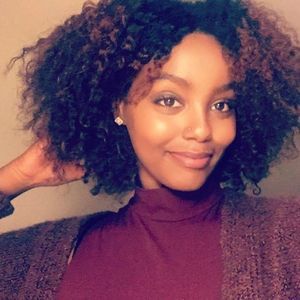 Meet your Posher, Christy